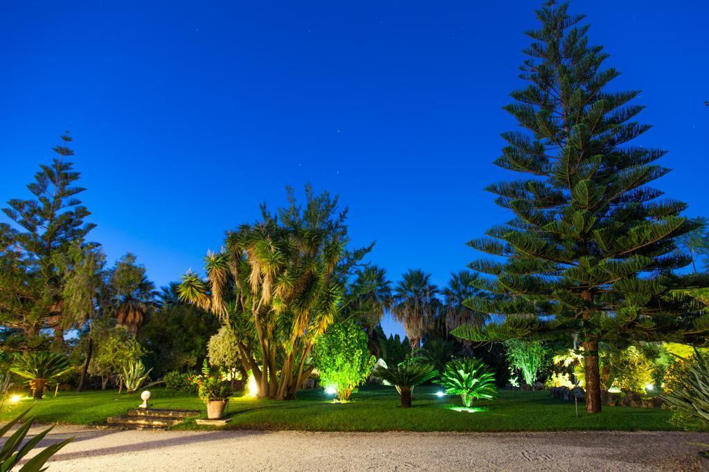 Вілла Rosmarino Park Ito83084B59Cp6Px5J Сант'Агата-ді-Мілітелло Екстер'єр фото