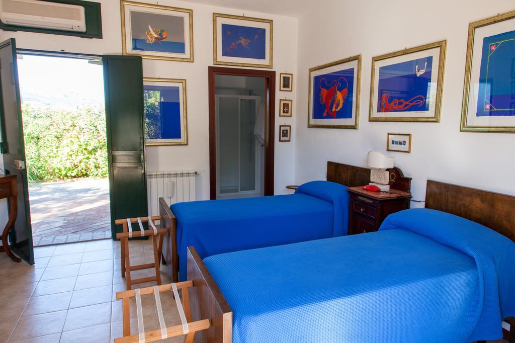 Вілла Rosmarino Park Ito83084B59Cp6Px5J Сант'Агата-ді-Мілітелло Екстер'єр фото